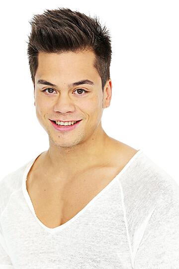 Christopher Schnell (26) Immobilienmakler aus Hamburg