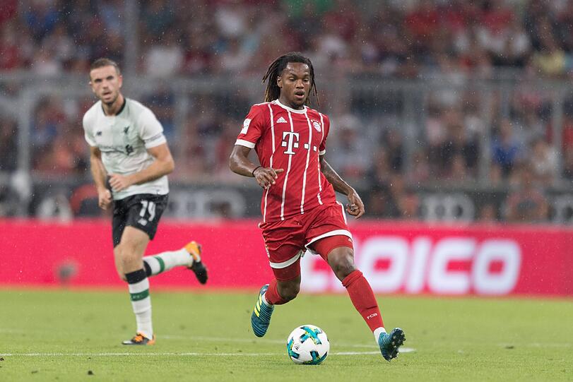 RENATO SANCHES: NOTE 5.
Kam in der 21. Minute für den verletzten Thiago rein. Agierte unkonzentriert mit einem Ballverlust (26.) und einem Fehlpass (32.). Mit Liverpools Pressing sichtlich  überfordert.