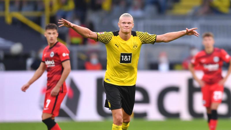 BVB-Stürmer Erling Haaland (M.) brillierte gegen Frankfurt mit fünf Scorerpunkten.