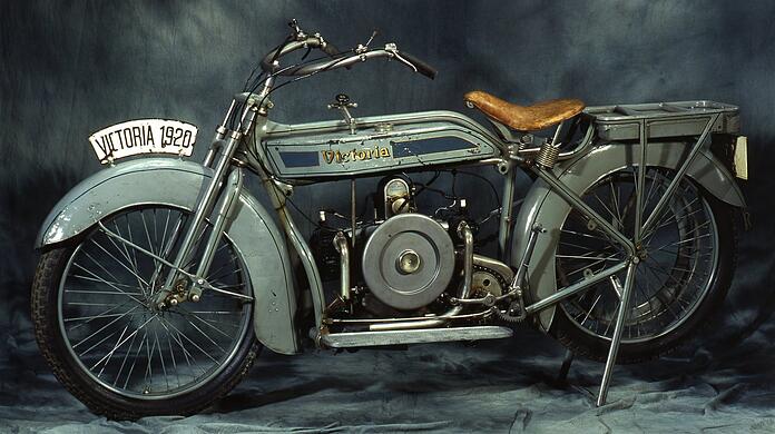 Mehr Tempo! Zum Beispiel auf dem Motorrad Victoria "KR1".