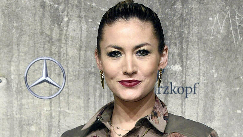 Model Fiona Erdmann ist zum ersten Mal Mutter geworden. Model Fiona Erdmann ist zum ersten Mal Mutter geworden.