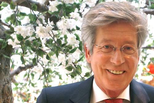 AZ-Interview mit Hans-Jürgen Gladasch, dem Geschäftsführer der Karstadt-Filiale am Hauptbahnhof.