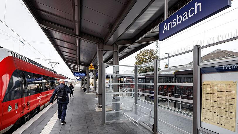 Das Verkehrsbündnis Allianz pro Schiene e.V. hat den Bahnhof Ansbach zum Bahnhof des Jahres 2026 gekürt. Das Verkehrsbündnis Allianz pro Schiene e.V. hat den Bahnhof Ansbach zum Bahnhof des Jahres 2026 gekürt.