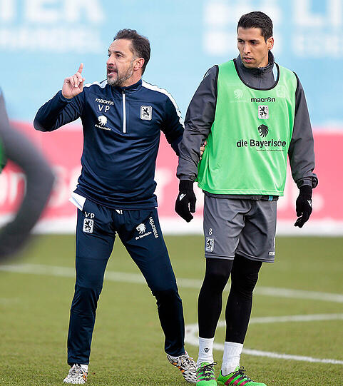 Der neue 1860-Trainer Vitor Pereira legt sich beim Trainingsauftakt der Löwen nach der Weihnachtspause mächtig ins Zeug. Die beeindruckenden Bilder des einsatzfreudigen Portugiesen...