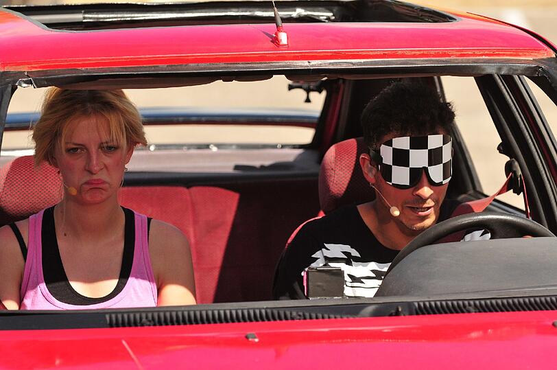 Xenia Prinzessin von Sachsen und Rajab Hassan beim "Tandem Parken".