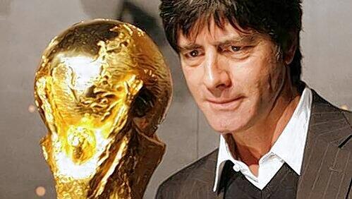 Hat den Pokal schon fest im Visier: Bundestrainer Joachim Löw. Hat den Pokal schon fest im Visier: Bundestrainer Joachim Löw.