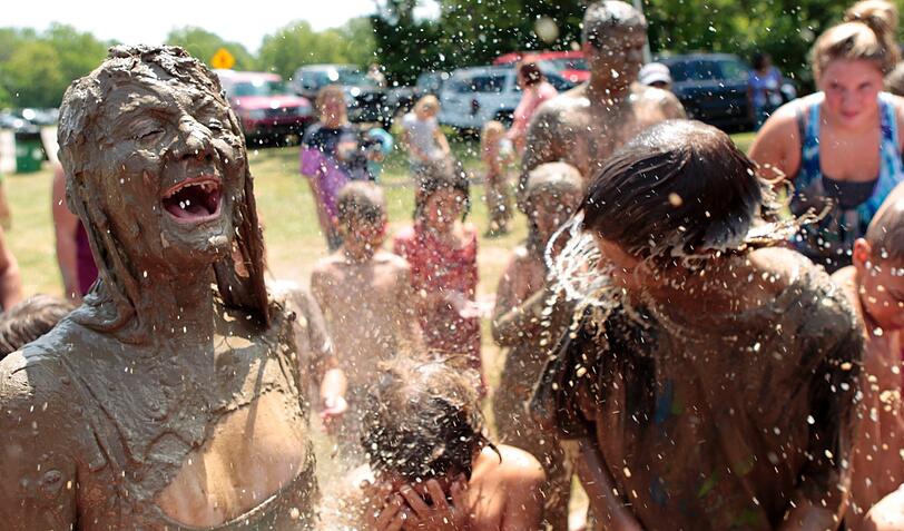 Das ganz große Schlam(m)assel: Die Bilder vom "Mud Day"