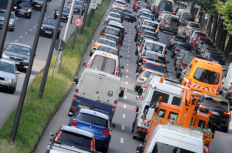 Die schlechteste Luft gibt's in derLandshuter Alle, einer der Hauptverkehrsadern Münchens.