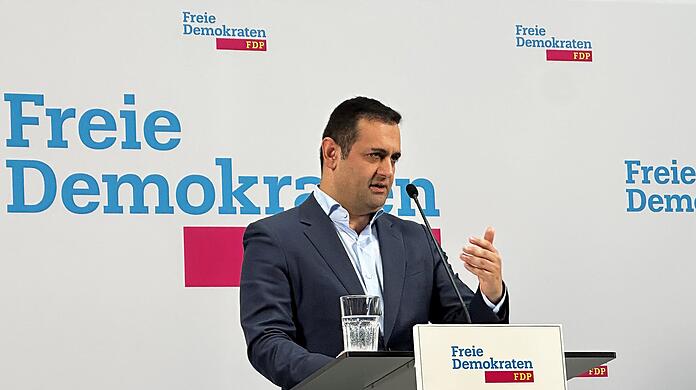 FDP-Generalsekretär Djir-Sarai tritt zurück.