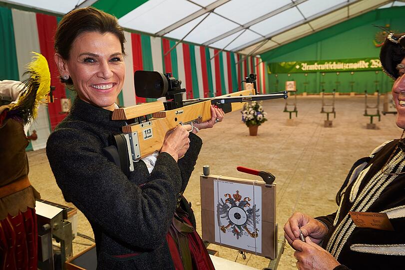 Professor Dr. Marion Kiechle (Bayerische Staatsministerin für Wissenschaft und Kunst).