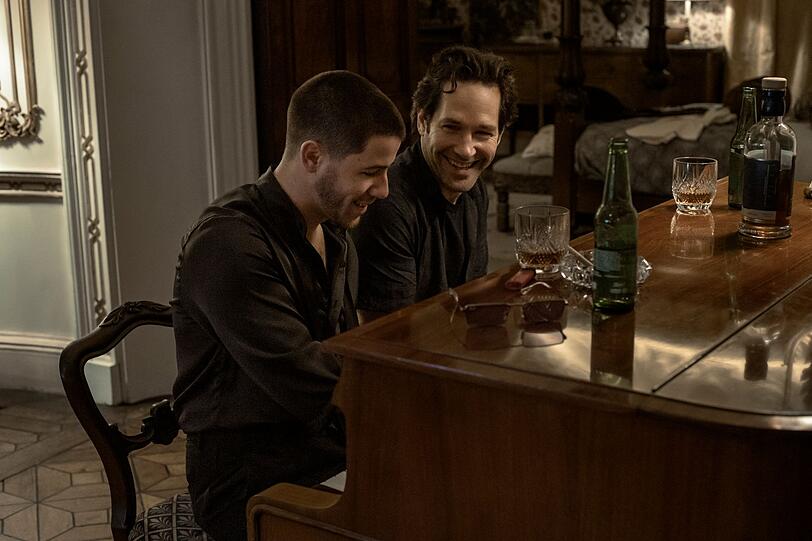 Zwei Männer mit Musik im Blut: Danny (Nick Jonas, links) und Rick (Paul Rudd) verstehen sich sofort. Zwei Männer mit Musik im Blut: Danny (Nick Jonas, links) und Rick (Paul Rudd) verstehen sich sofort.