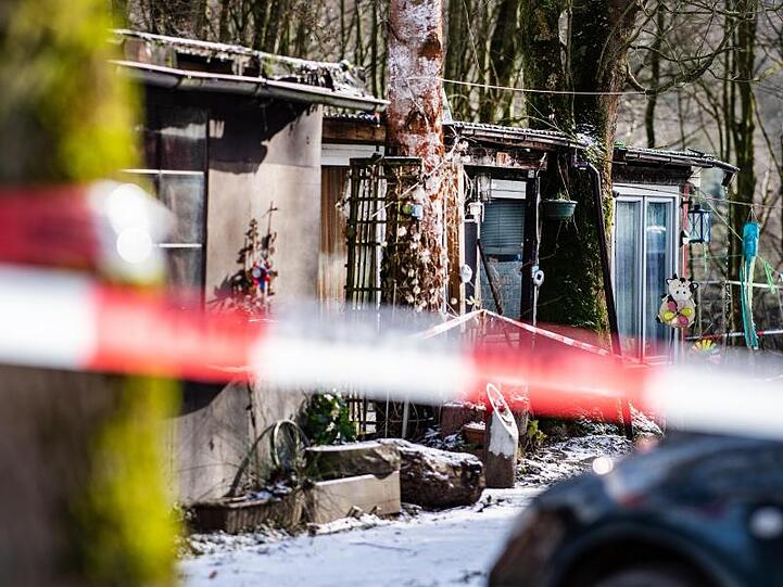 Blick auf das Gebäude auf dem Campingplatz Eichwald, in dem der sexuelle Missbrauch Minderjähriger stattgefunden haben soll.