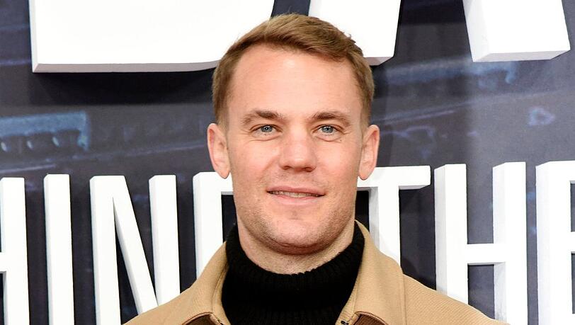 Manuel Neuer wünscht seinen Fans auf Instagram "Frohe Weihnachten".