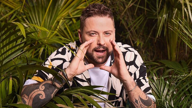 Über Schauspieler Felix von Jascheroff (41) sagt Julian F.M. Stoeckel: "Hoffentlich muss er keine kostenlose PR für GZSZ machen." Er nimmt an, dass Jascheroff eine Gage zwischen 50.000 und 65.000 Euro erhält.