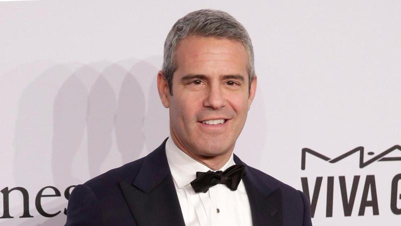 Andy Cohen ist vom Glück überwältigt. Andy Cohen ist vom Glück überwältigt.