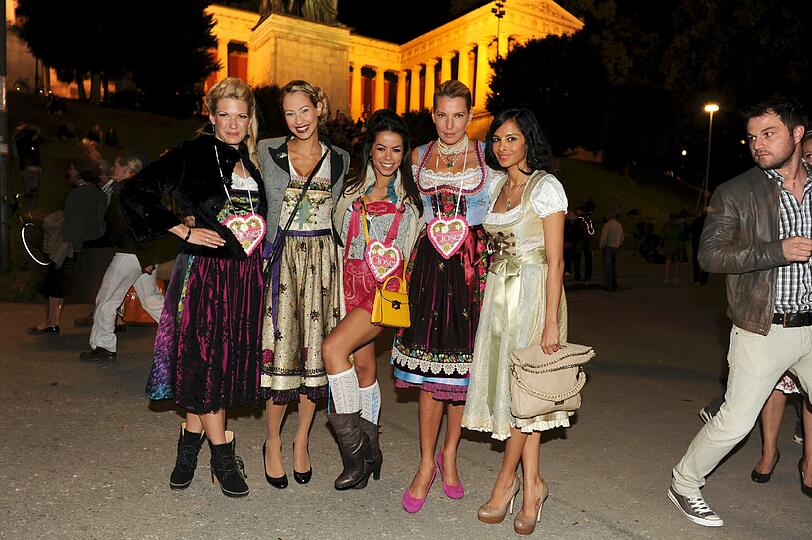 Jessica Kastrop, Alessandra Pocher, Fernanda Brandao, Giulia Siegel, Collien Fernandes