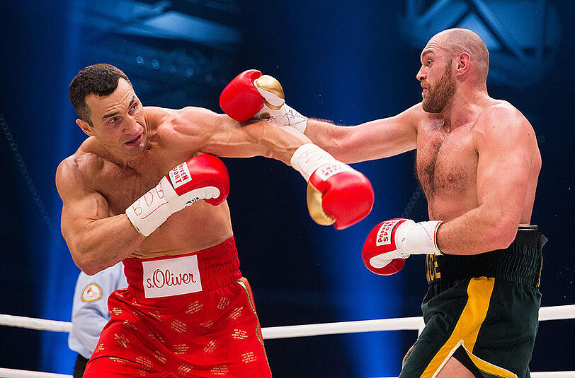 Der Rückkampf zwischen Fury (r.) und Klitschko ist geplatzt. Eine Trainingsverletzung ist der Grund