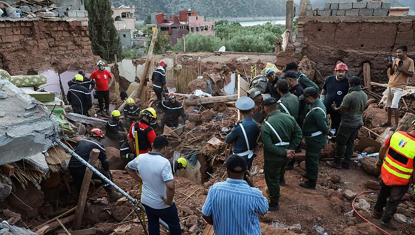 Race against time: search for earthquake victims in Morocco