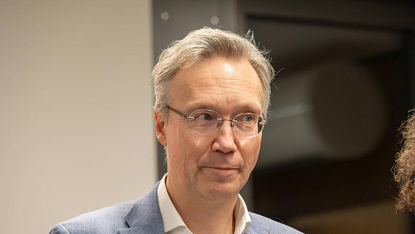 Georg Dunkel soll seine Arbeit fortsetzen. Georg Dunkel soll seine Arbeit fortsetzen.