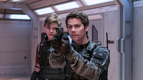 "Maze Runner - Die Auserwählten in der Todeszone": Newt (Thomas Brodie-Sangster, l.) und Thomas (Dylan O'Brien)