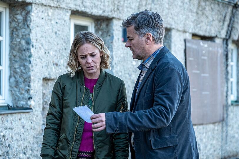 Angelika Flierl (Bernadette Heerwagen) und Harald Neuhauser (Marcus Mittermeier) werden bald ohne ihren Kollegen Ludwig Schaller ermitteln m&uuml;ssen. Wie es genau nach dem Tod von dessen Darsteller Alexander Held weitergeht, hat das ZDF noch nicht verraten. Im Dezember ist der letzte "M&uuml;nchen Mord"-Film mit Held zu sehen.