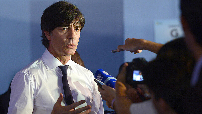 Ungünstige Konstellation bei der WM-Quali: Bundestrainer Joachim Löw bleibt gelassen. Ungünstige Konstellation bei der WM-Quali: Bundestrainer Joachim Löw bleibt gelassen.