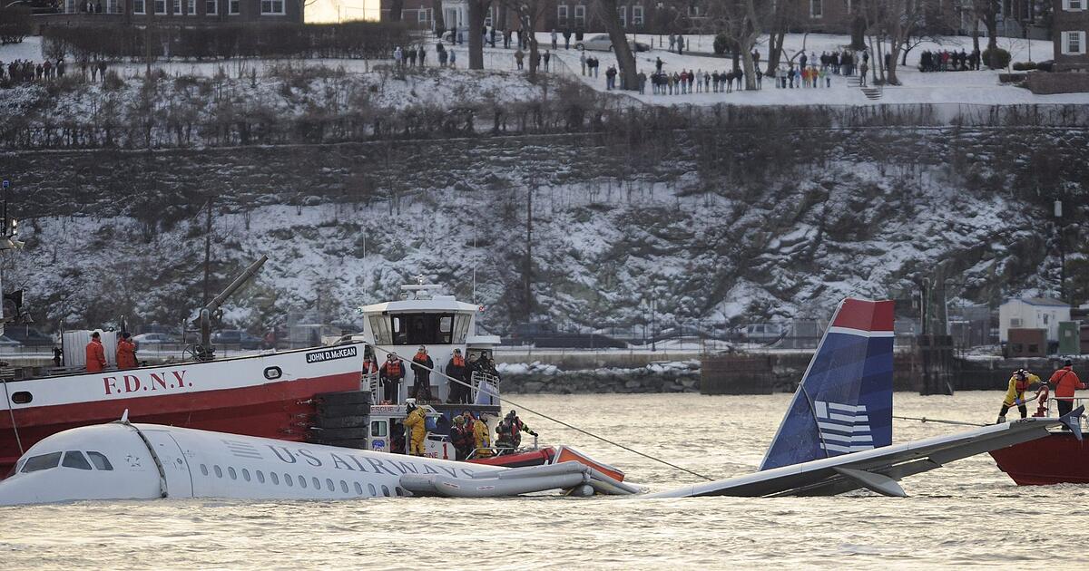 Der-Held-vom-Hudson-wird-75-spektakul-re-Notwasserung