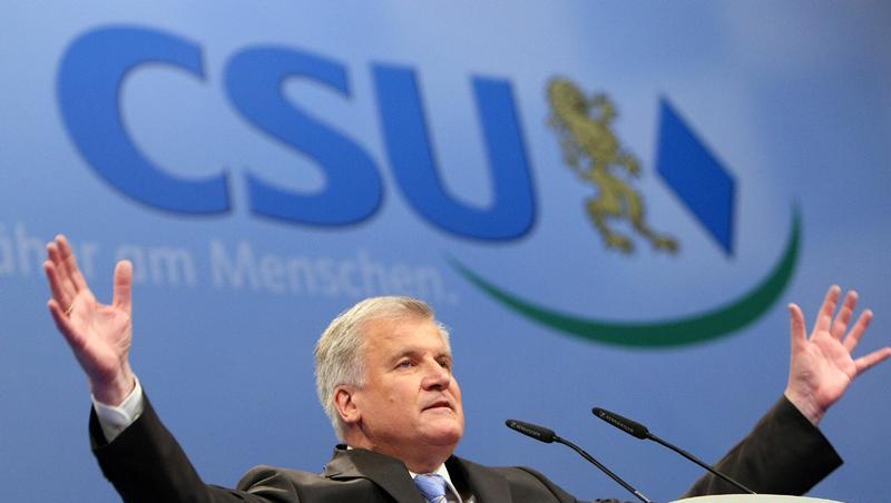 Der Schlichter im G8-Streit: Horst Seehofer. Der Schlichter im G8-Streit: Horst Seehofer.