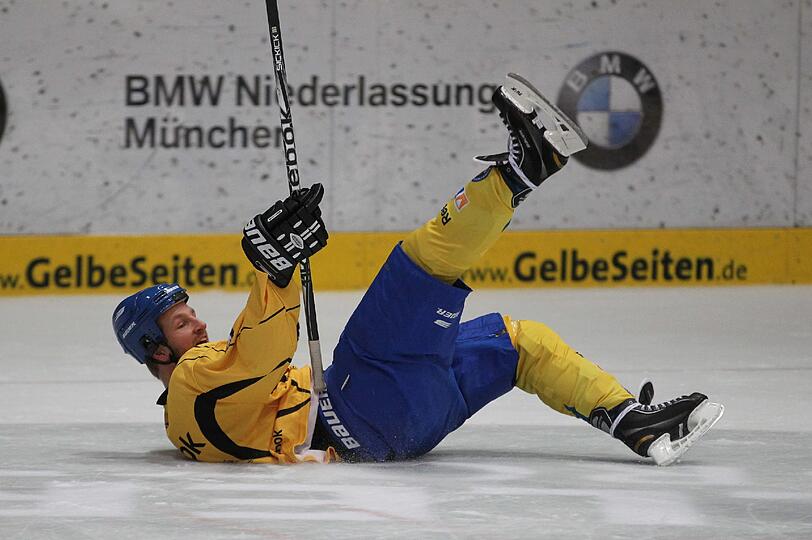 1860-Stars on Ice: Das Eisvergnügen der Löwen gegen den EHC in Bildern.