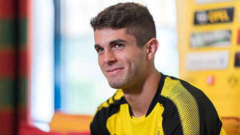 Christian Pulisic beim Pressegespräch im Dortmunder Trainingslager.