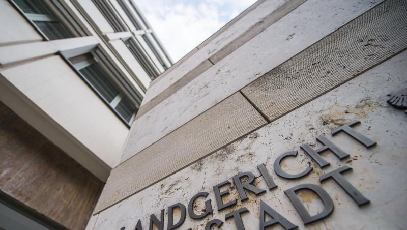 Der Schriftzug "Landgericht Ingolstadt" ist auf der Fassade vom Landgericht angebracht. Der Schriftzug "Landgericht Ingolstadt" ist auf der Fassade vom Landgericht angebracht.