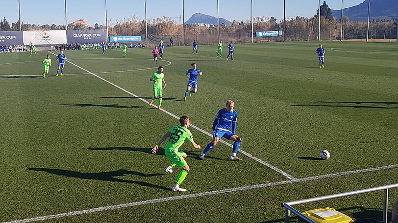Volle Schlagzahl: der TSV 1860 im Trainingslager in Oliva Nova.