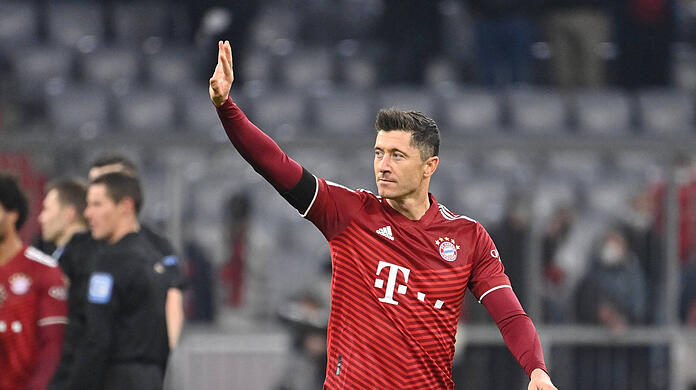 Robert Lewandowski wird den FC Bayern definitiv verlassen - bleibt die Frage, wann der Top-Torjäger geht.