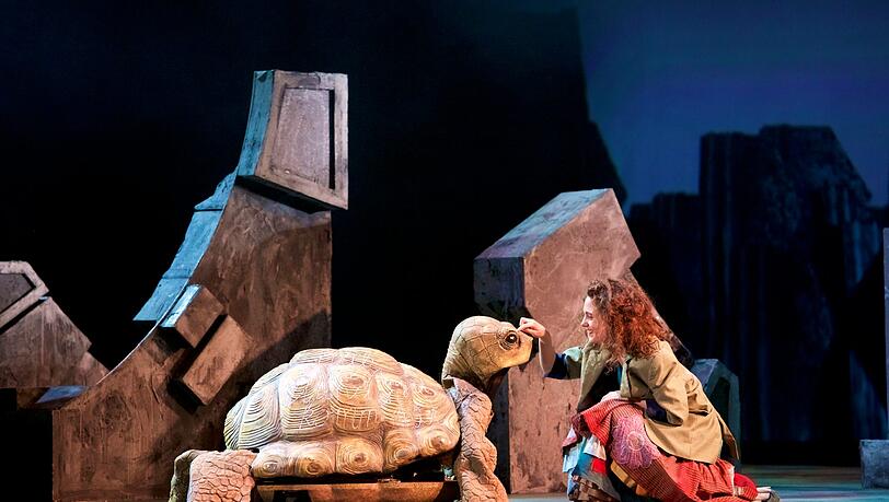 "Momo" im Gärtnerplatztheater. "Momo" im Gärtnerplatztheater.