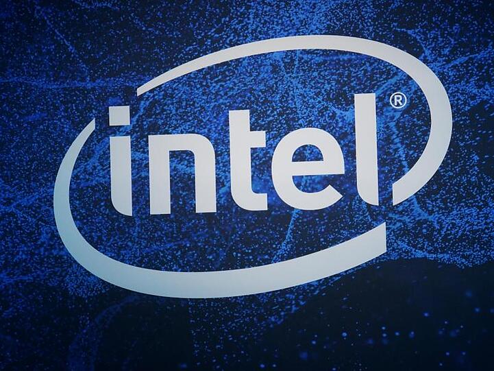 Für das zweite Halbjahr befürchtet Intel schlechtere Geschäfte durch einen Sparkurs von Unternehmen und Behörden.