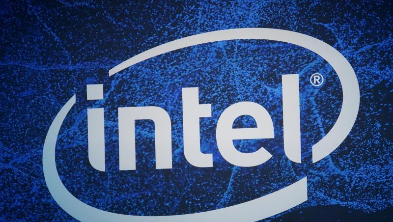 Für das zweite Halbjahr befürchtet Intel schlechtere Geschäfte durch einen Sparkurs von Unternehmen und Behörden. Für das zweite Halbjahr befürchtet Intel schlechtere Geschäfte durch einen Sparkurs von Unternehmen und Behörden.