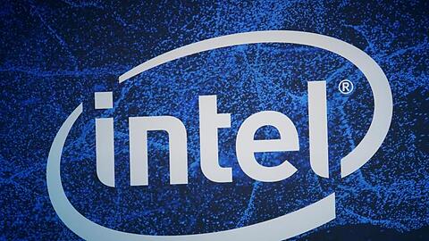 Für das zweite Halbjahr befürchtet Intel schlechtere Geschäfte durch einen Sparkurs von Unternehmen und Behörden.