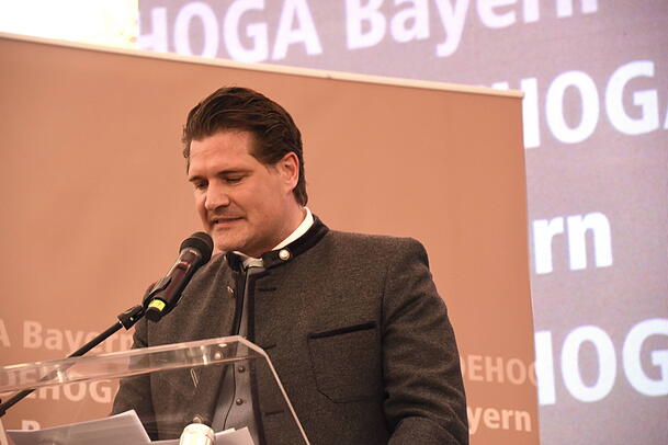 Thomas Geppert, Dehoga-Landesgesch&auml;ftsf&uuml;hrer Bayern, sagt: "Jeder Betrieb muss jetzt selber schauen, wie er die finanziellen M&ouml;glichkeiten nutzt."
