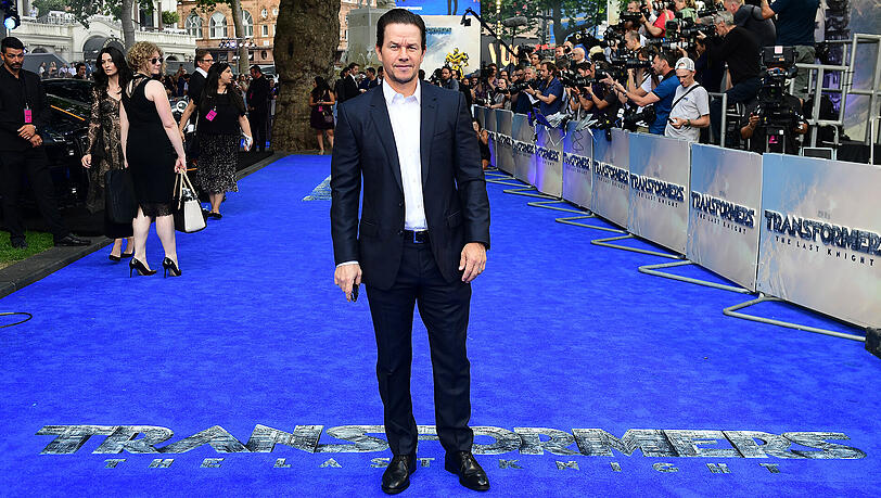 Transformers Hauptdarsteller Mark Wahlberg bei der Weltpremiere in London. Transformers Hauptdarsteller Mark Wahlberg bei der Weltpremiere in London.