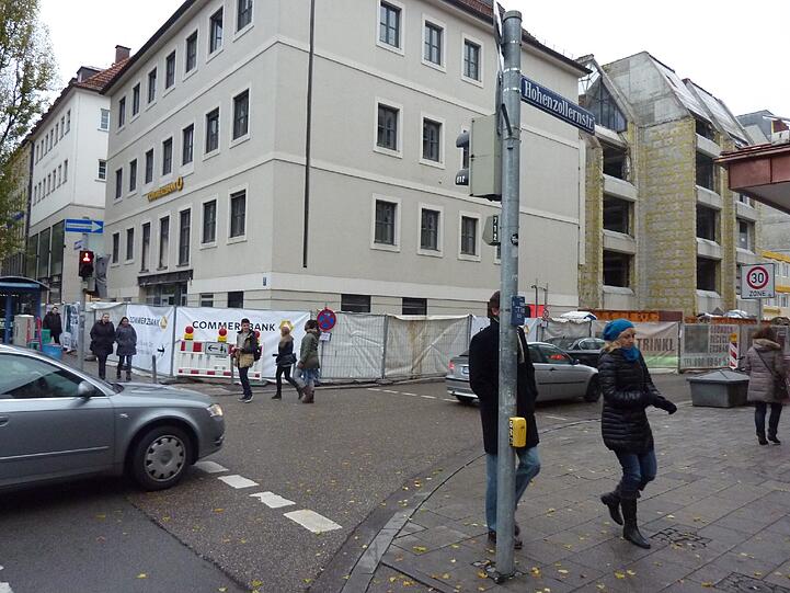 Der Abriss beginnt im Jahre 2013.