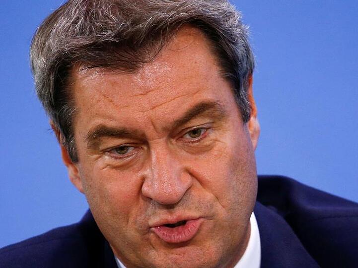 Der bayerische Ministerpräsidenten Markus Söder (CSU) spricht zur Presse. Foto: Michele Tantussi/Reuters/Pool/dpa