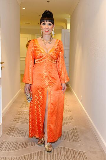 Dirndlstar Angelika Zwerenz auf der Pink Charity Night