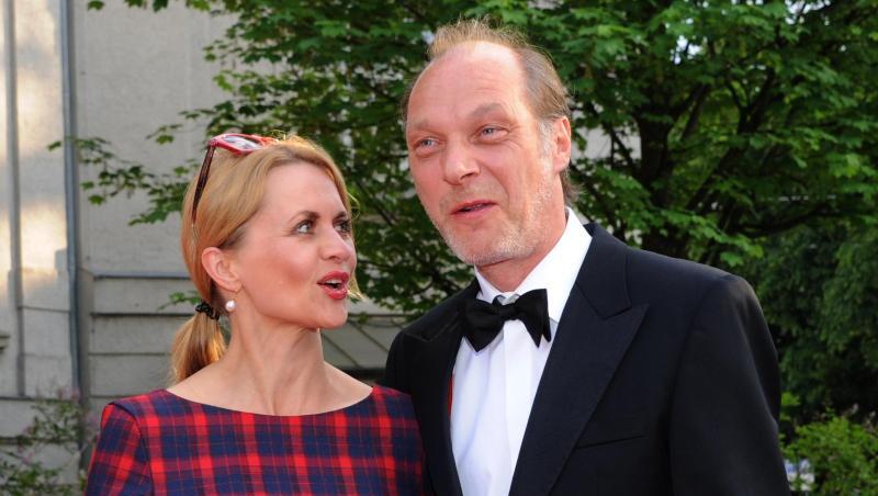 Der Schauspieler Martin Brambach und seine Frau Christine Sommer haben getrennte Schlafzimmer. Der Schauspieler Martin Brambach und seine Frau Christine Sommer haben getrennte Schlafzimmer.