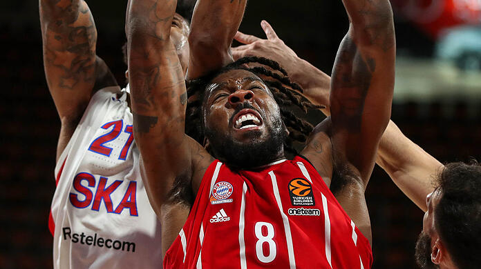 Leistet sich gegen Moskau eine Unkonzentriertheit beim Dunking: Jalen Reynold.