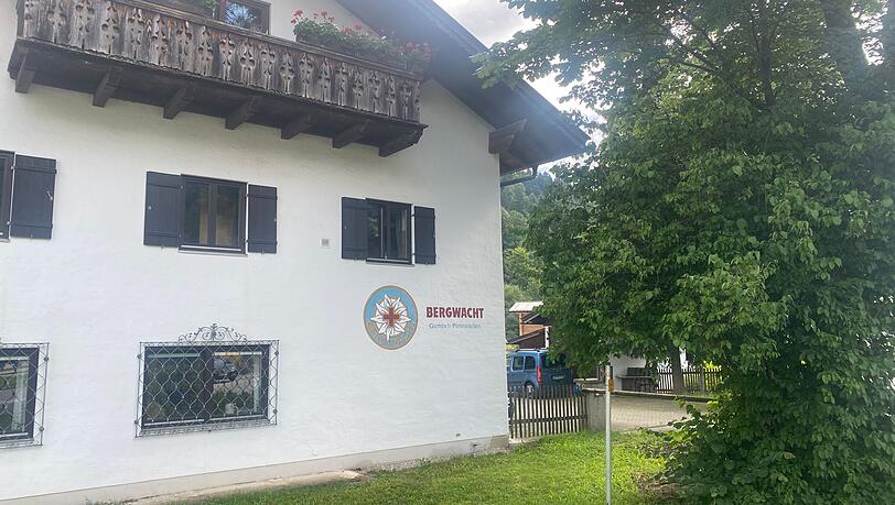 Die Garmischer Bergwacht: Hier verbrachten die Dahlmeier-Angehörigen die letzten beiden Tage. Die Garmischer Bergwacht: Hier verbrachten die Dahlmeier-Angehörigen die letzten beiden Tage.