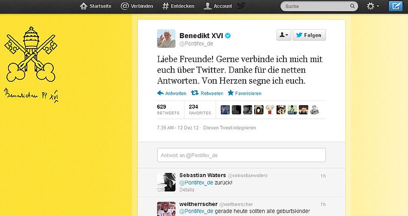 Ein Screenshot vom 12.12.2012 zeigt die Twitterseite von Papst Benedikt. An diesem Tag hat er seinen ersten persönlichen Tweet verschickt.