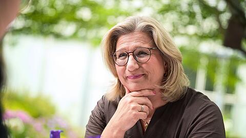 Im Saarland nun in der Politik und beim Kugelstoßen die Nummer eins: Anke Rehlinger.