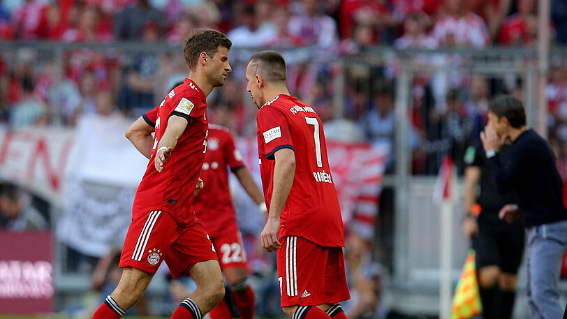 FRANCK RIBERY, NOTE 3: Der eingewechselte Franzose konnte sich &ndash; abgesehen von einem Dribbling in der Nachspielzeit - nicht mehr auffällig in Szene setzen.