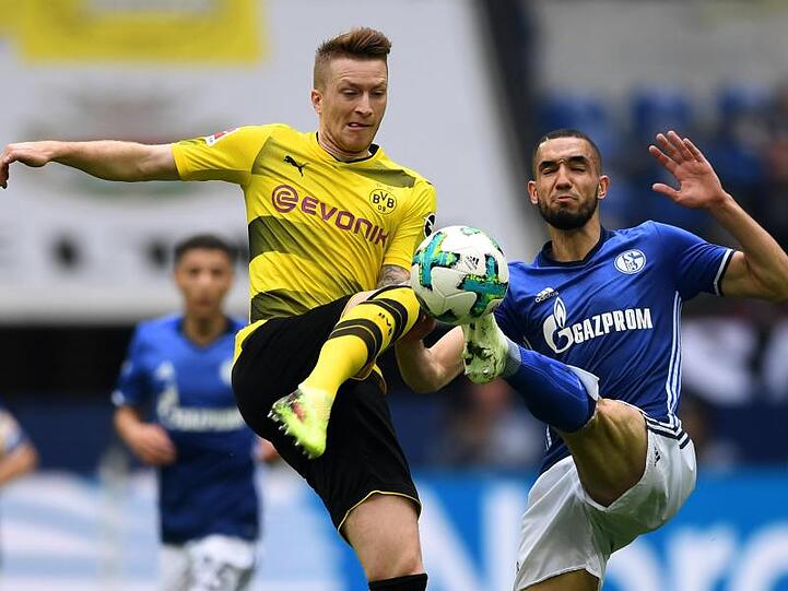 Im Revierderby treffen am 14. Spieltag der Bundesliga der FC Schalke 04 und Borussia Dortmund in Gelsenkirchen aufeinander.
