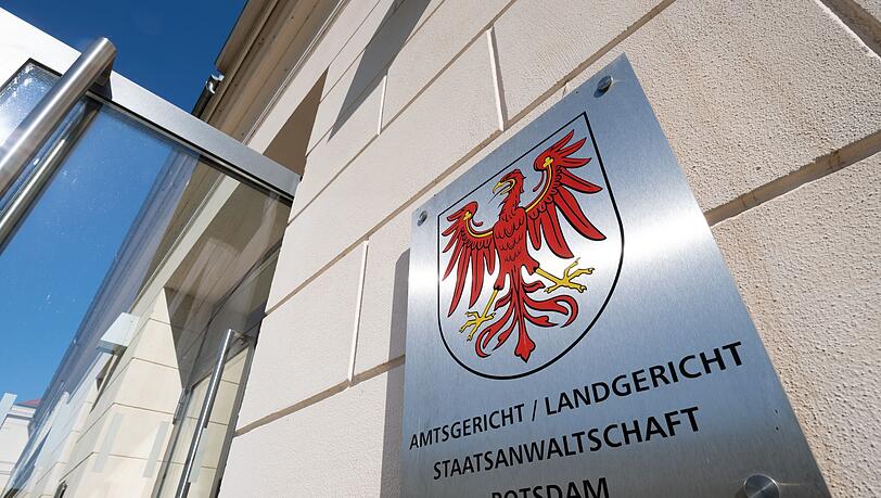 Die Staatsanwaltschaft ermittelt zu einem Vorfall im Maßregelvollzug Brandenburg/Havel (Systembild)